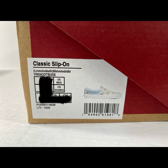 Vans Classic Slip-On Love You To Death Sneakers - Picture 6 of 7